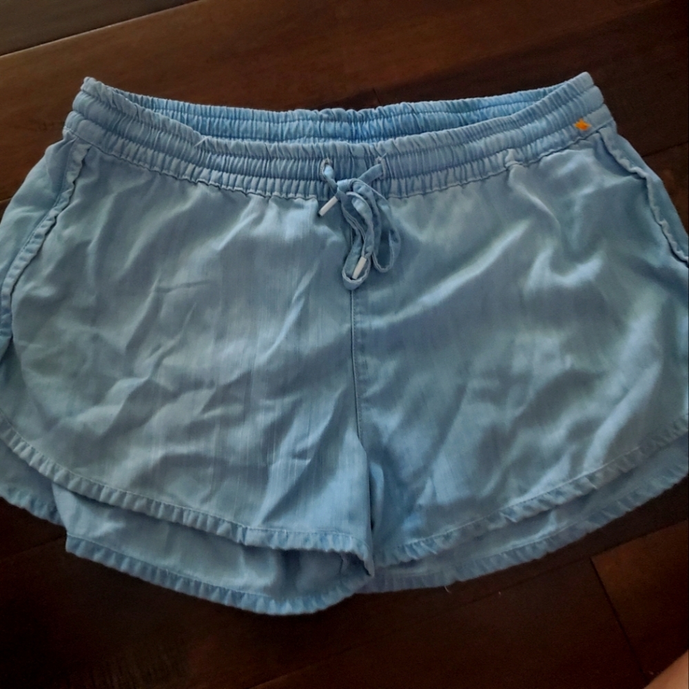 H&m light jean shorts size 8 women's